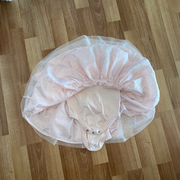 Old navy tutu - Picture 3 of 4